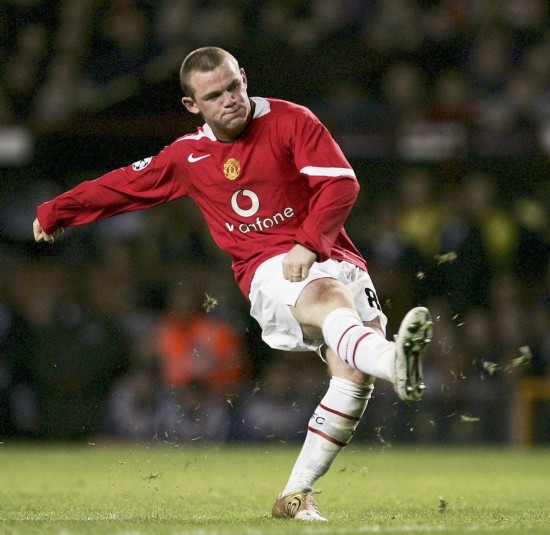 球發生在 球發生在