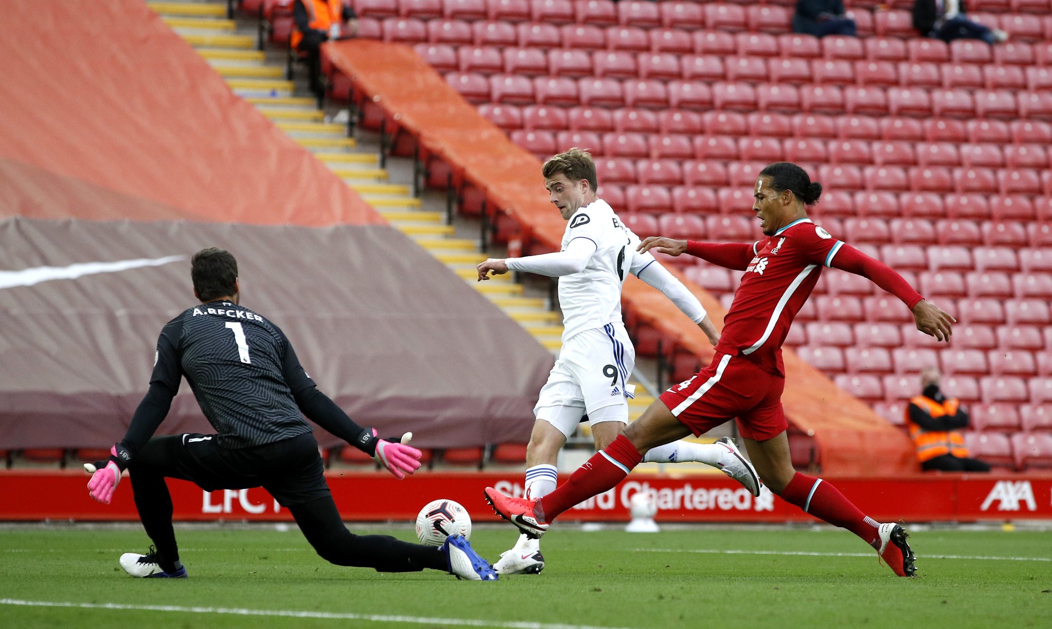 部在招募和 部在招募和